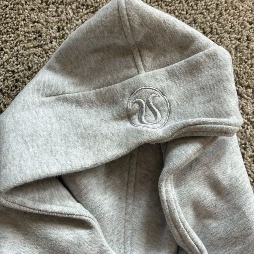 lululemon athletica Pale Gray Half-Zip Cropped Hoodie